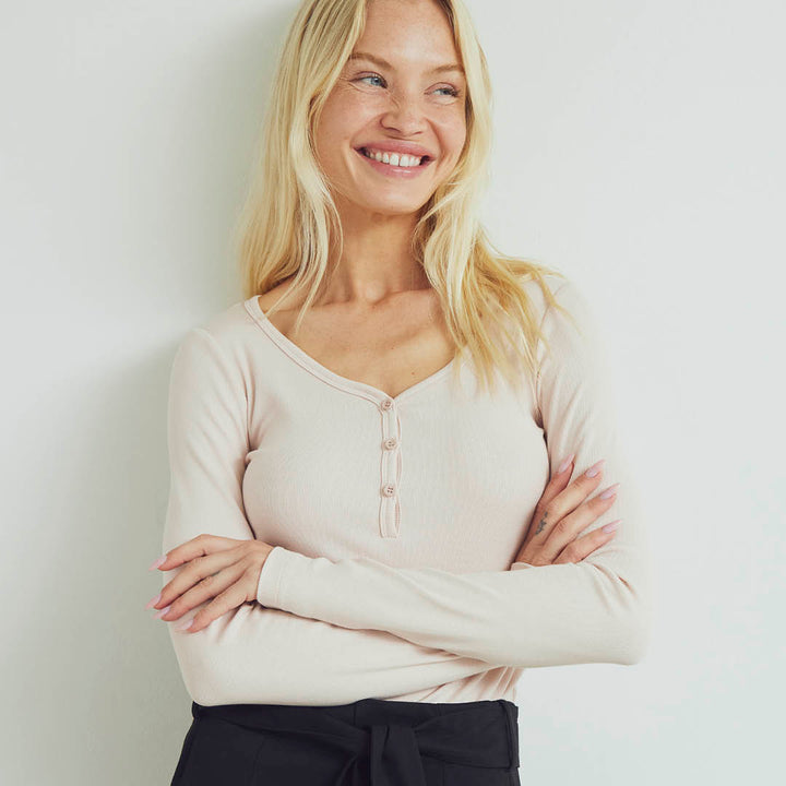 Conservandum CALM RIB button top S_S Tee Oak 013040001
