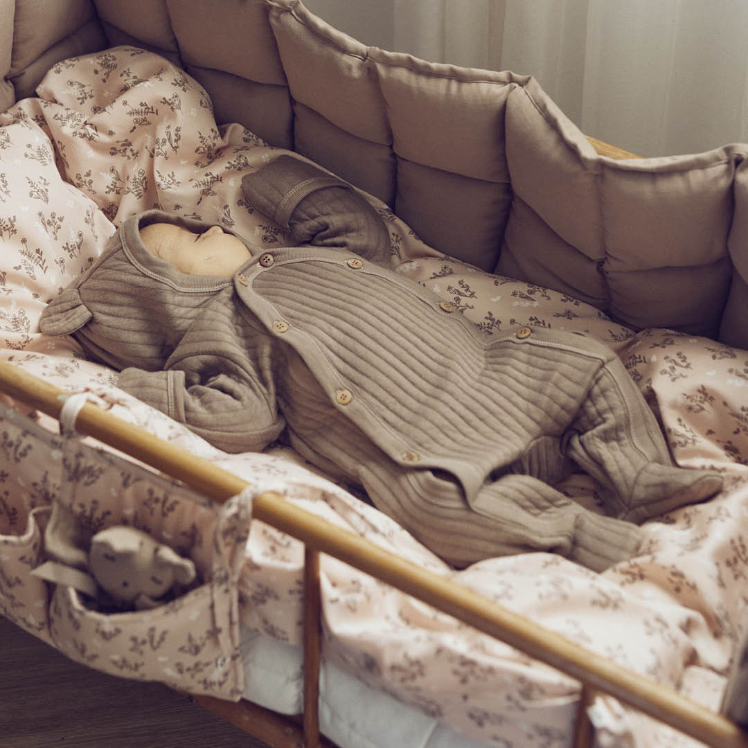 müsli COTTON QUILT suit with feet Bodystockings Walnut 017080802