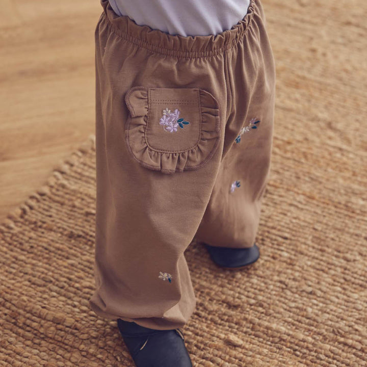 müsli Cottage Frill Pocket Volume Pants Baby Pants Walnut 017080802