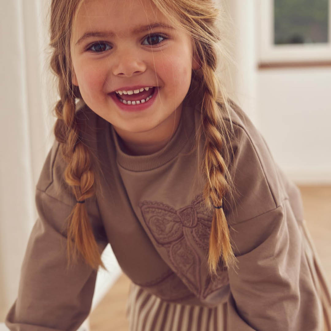 müsli Cozy Me Bow Sweatshirt L_S Tee Walnut 017080802