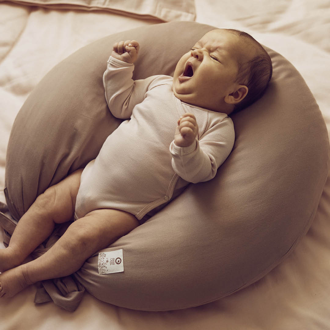 müsli KAPOK hug nursing pillow Nursery Walnut 017080802