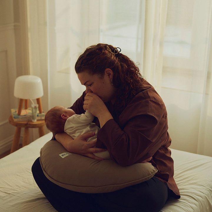 müsli SOLID kapok nursing pillow Nursery Walnut 017080802